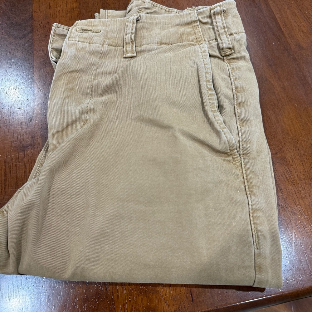 American Eagle Outfitters Men's Khaki Chinos